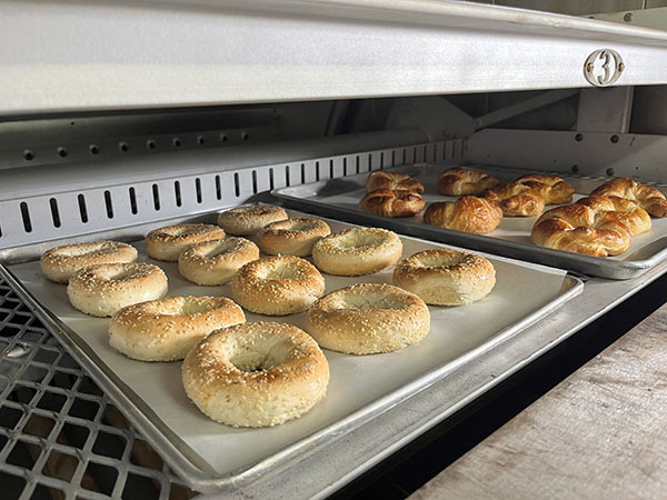 bagel-pastry-oven